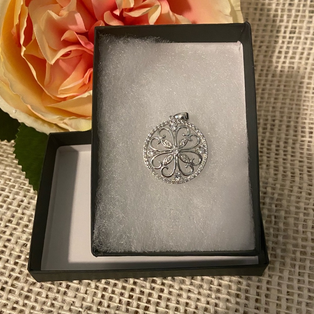 White Sapphire Flower Pendant